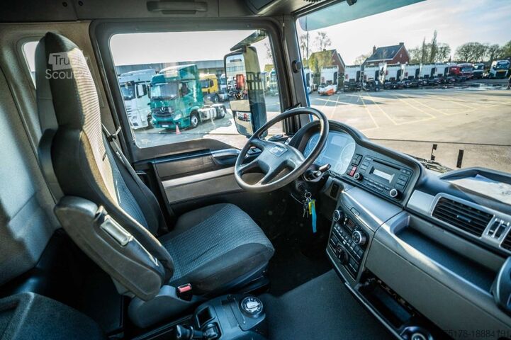 Kipper MAN TGS 33.400 BB-6x6