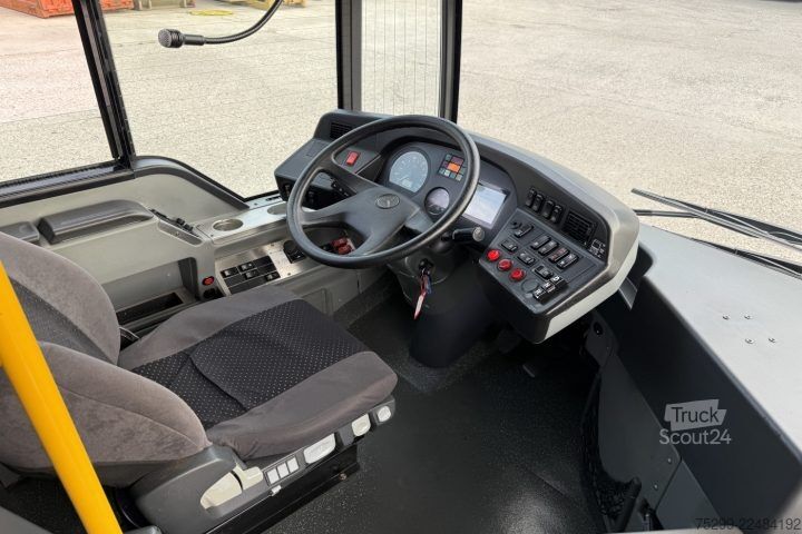 Gospodarsko vozilo Mercedes-Benz O 530 Linienbus