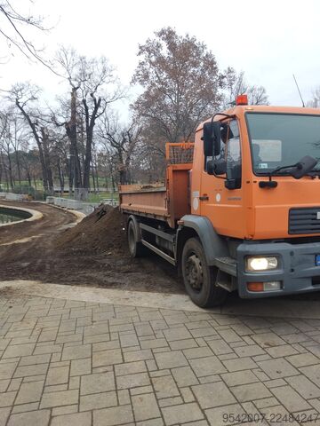 Billenő teherautó MAN M 2000 L