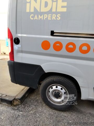 Rulotă/autocaravană Fiat Ducato Weinsberg Carabus 600 K | 2023 | EURO 6 | Venditore professionale