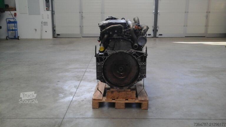 Tovornjak in prikolica Man MAN TGX Motor D 2066 LF 40