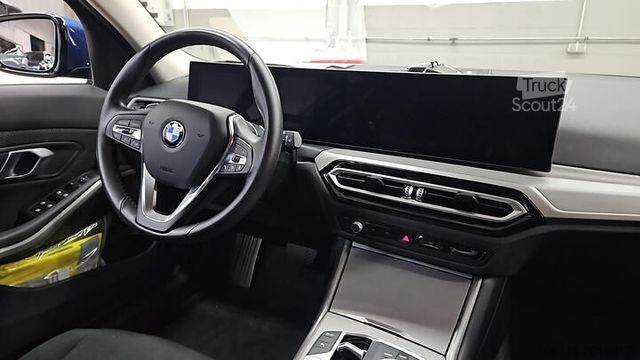 Μίνι λεωφορείο BMW 320 d xDrive Touring PDC Mild-Hybrid Navi/Ahk.