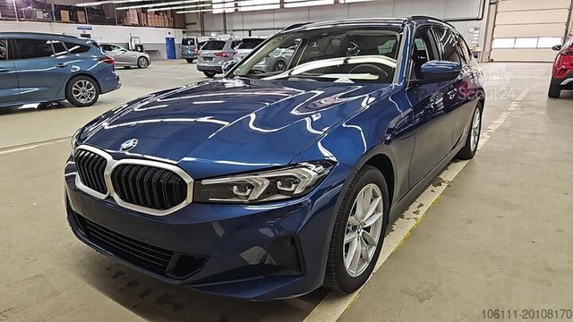 Μίνι λεωφορείο BMW 320 d xDrive Touring PDC Mild-Hybrid Navi/Ahk.