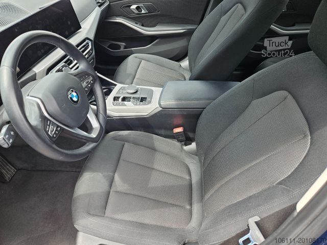 Μίνι λεωφορείο BMW 320 d xDrive Touring PDC Mild-Hybrid Navi/Ahk.