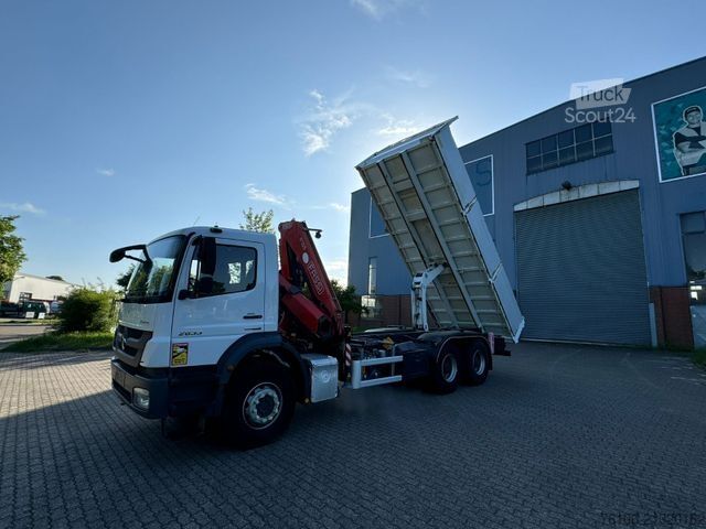 Kipper LKW MERCEDES-BENZ Axor 2633 Kipper mit Kran Fassi F135