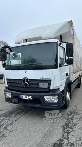 Ciężarówka z platformą i plandeką (firanka) Mercedes-Benz Atego 1224 Plane Curtain T Atego Hebebühne mit Fernbedinung