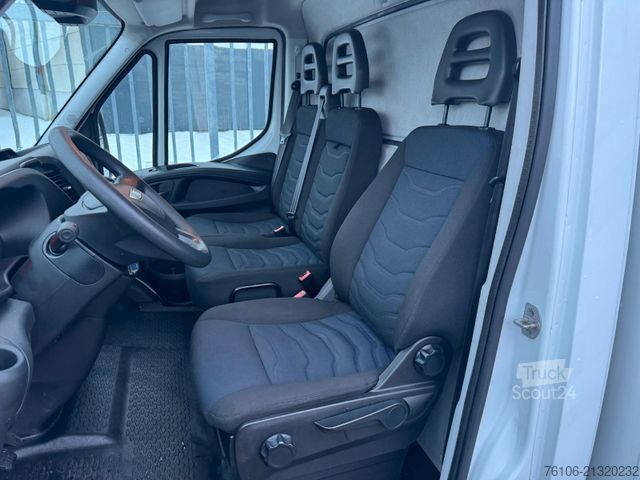 Fourgon tôlé IVECO Daily 35S16 Koffer mit Ladebordwand *Klima-aut.*