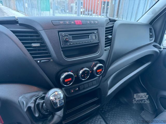 Fourgon tôlé IVECO Daily 35S16 Koffer mit Ladebordwand *Klima-aut.*