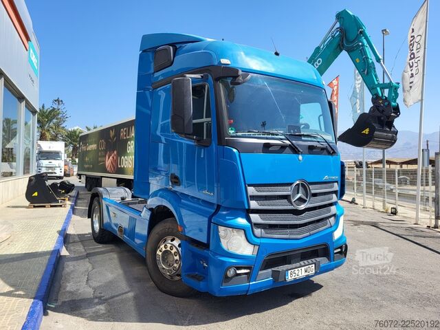 Tractor estándar Mercedes-Benz Actros 1843