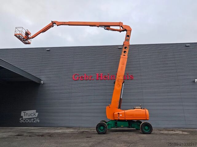 Teleskopinė platforma Genie Z-135-70 4WD