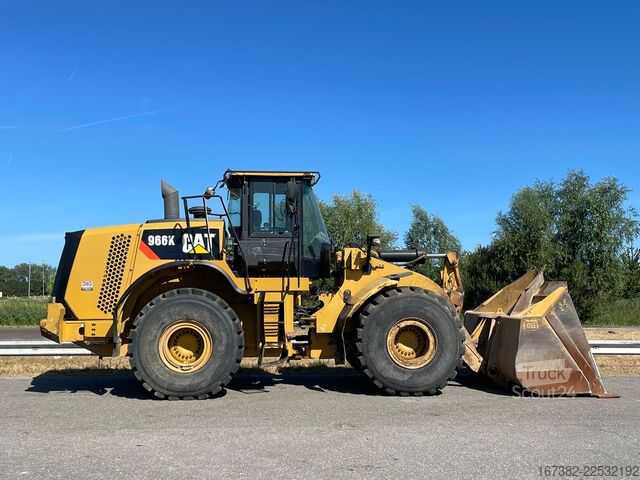 Lader Caterpillar 966K