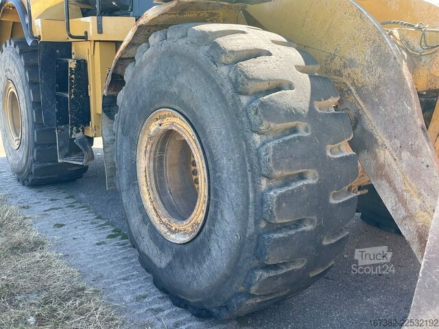 Lader Caterpillar 966K
