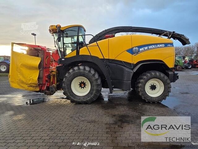 Silorezalnik New Holland FR 500