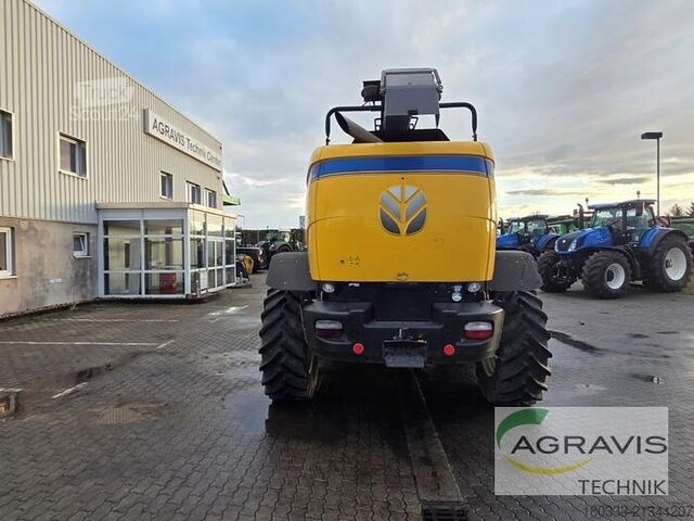 Silorezalnik New Holland FR 500