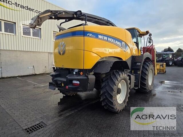 Silorezalnik New Holland FR 500