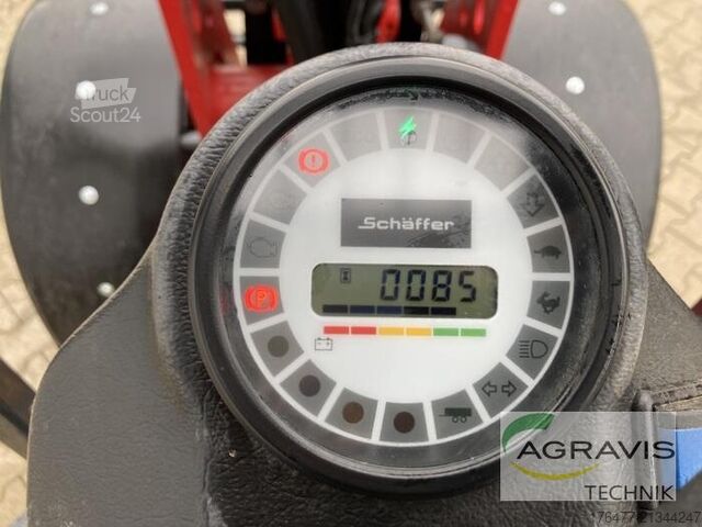 Hoflader Schäffer 23E