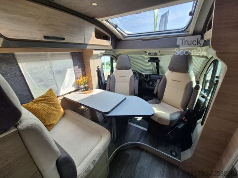 Полуинтегриран кемпер Weinsberg CaraCompact 600 MEG Edition PEPPER TraumMobil 2027*Automatik