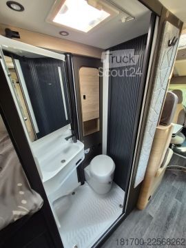Полуинтегриран кемпер Weinsberg CaraCompact 600 MEG Edition PEPPER TraumMobil 2027*Automatik