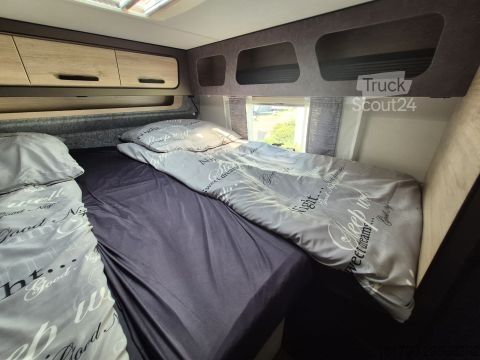 Полуинтегриран кемпер Weinsberg CaraCompact 600 MEG Edition PEPPER TraumMobil 2027*Automatik