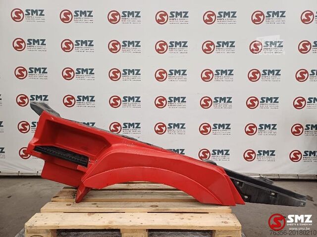 Parte della cabina Renault Occ bovenste treeplank links Renault