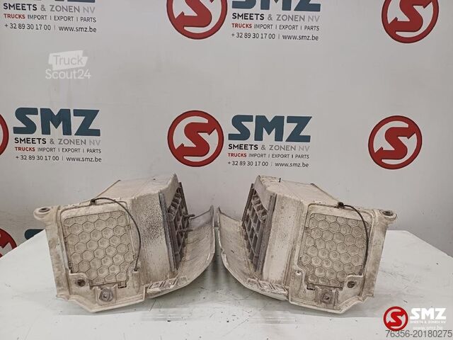 Část kabiny Daf Occ set cabine opstapbakken L/R DAF
