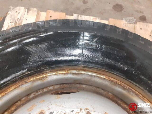 Padangos Michelin Occ vrachtwagenband Michelin 245/70R19.5