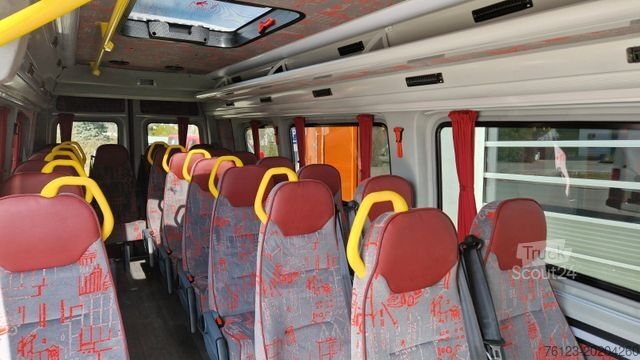 Микробус MAN TGE 22 Sitze GSR2 COC Lagerfahrzeug Stock