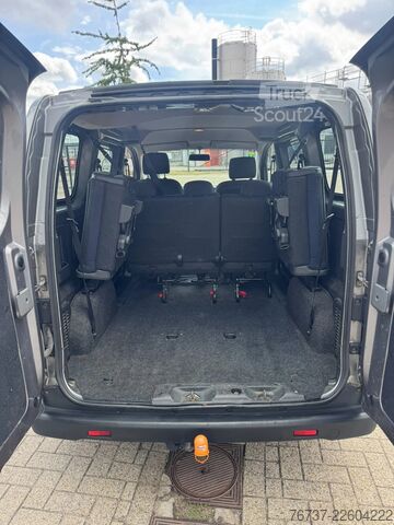 Nissan NV200 Nissan NV200
