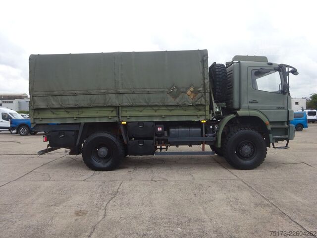 Camion cu platformă și prelată MERCEDES-BENZ AXOR-R 1829 A Bm 950.562 Pritsche/Plane