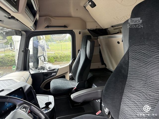 Standardowy ciągnik siodłowy MERCEDES-BENZ 1845 LS 4x2, Bigspace, PTO, Retarder, ADR