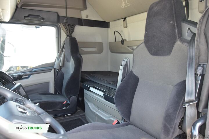 Standard tractor unit MAN TGX 18.470 GX