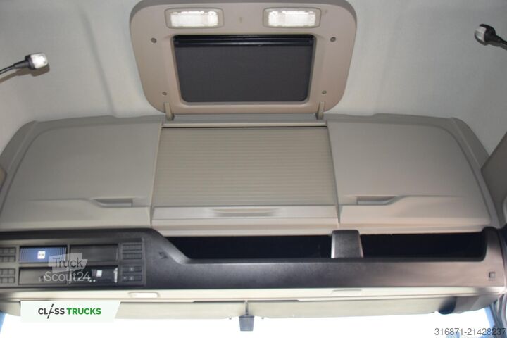 Standard tractor unit MAN TGX 18.470 GX