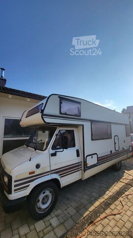 Autocaravana con alcoba FIAT Ducato 280 Bürstner