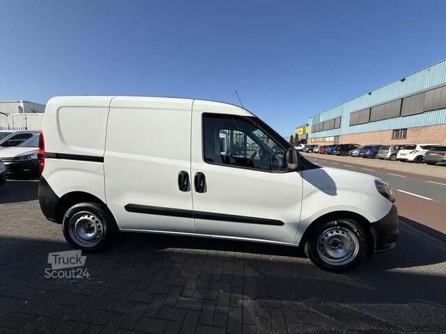 Magastetős kombi Fiat Doblò Cargo 1.6 MJ L1H1 S Basis