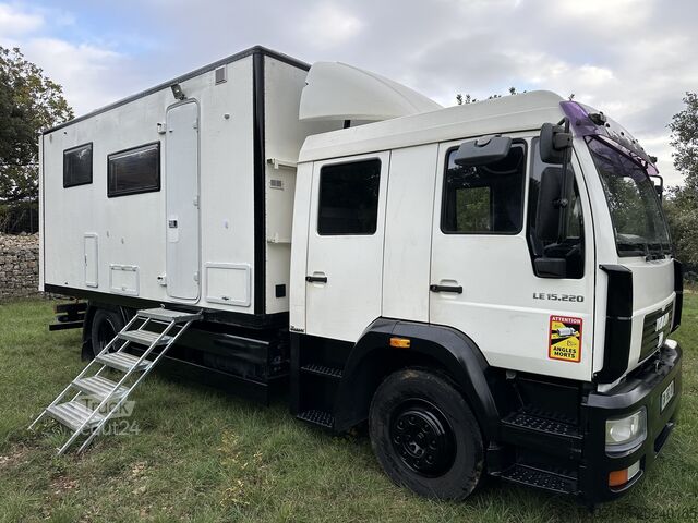 Camion allestito (camper) MAN LE 15.220