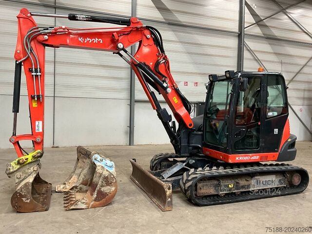 Midi-Pelle Kubota KX 080-4 A 2