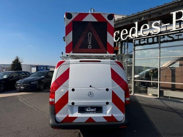 минибус Mercedes-Benz Vito 111 CDI Tourer Begleitfahrzeug BF3+ / WVZ