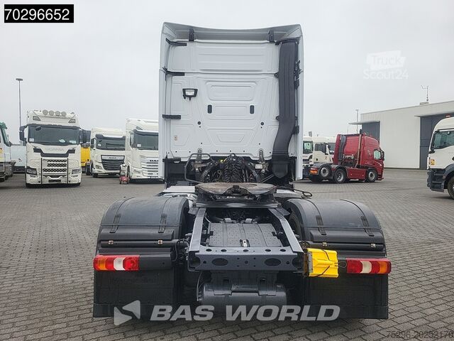 Standart-SZM Mercedes Actros 1848 4X2 BigSpace Retarder Standklima AC...