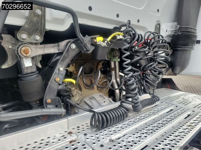 Standart-SZM Mercedes Actros 1848 4X2 BigSpace Retarder Standklima AC...
