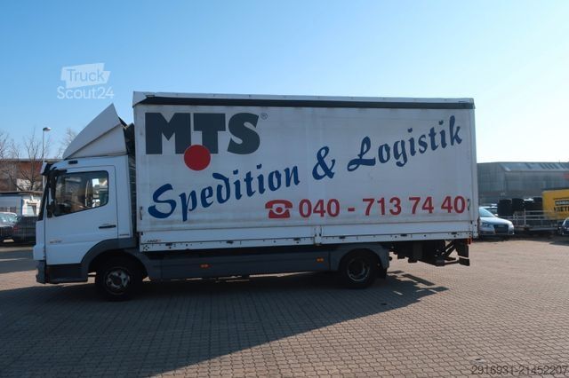 Vrachtwagen met bakwagen MERCEDES-BENZ Nr.1032 Atego 818 1.Hand / Ladeboardwand