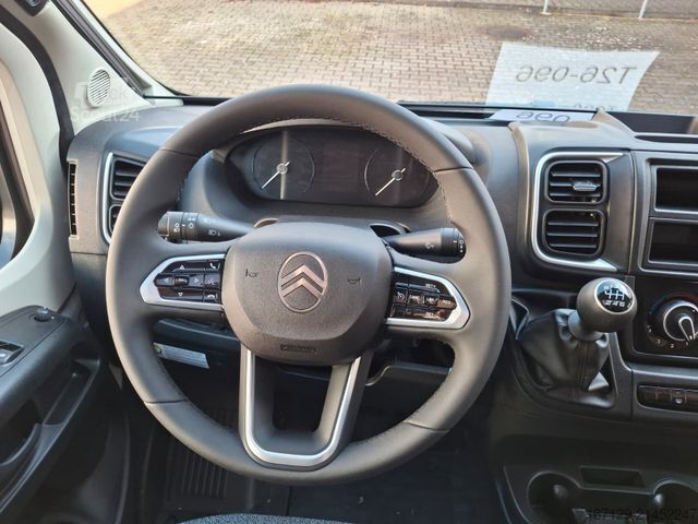 Half-integraal camper CARADO T 338s Markise / Radträger / Alufelgen