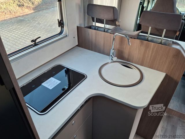 Half-integraal camper CARADO T 328