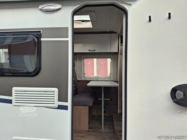 Half-integraal camper CARADO V 337 pro+ / Fiat Automatik