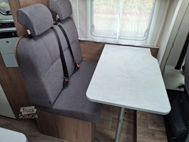 Half-integraal camper CARADO V 337 pro+ / Fiat Automatik