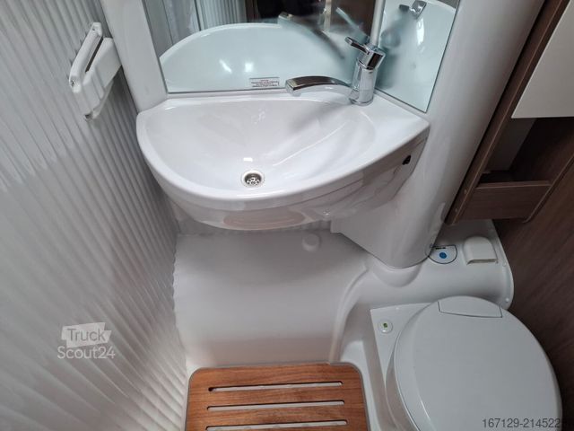 Half-integraal camper CARADO V 337 pro+ / Fiat Automatik