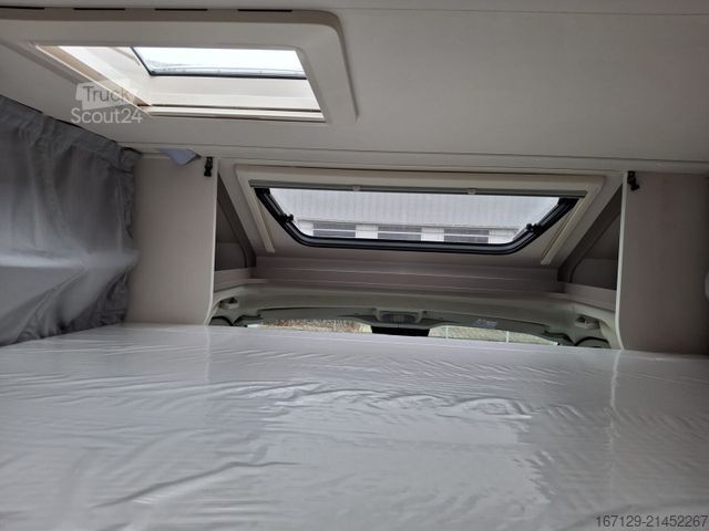 Half-integraal camper CARADO T 328 pro+ / Safety ACC / Fiat / Hubbett