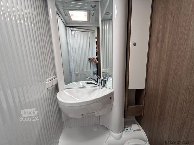 Half-integraal camper CARADO V V132 pro+ / Automatik / TV Paket / 6E Heizung