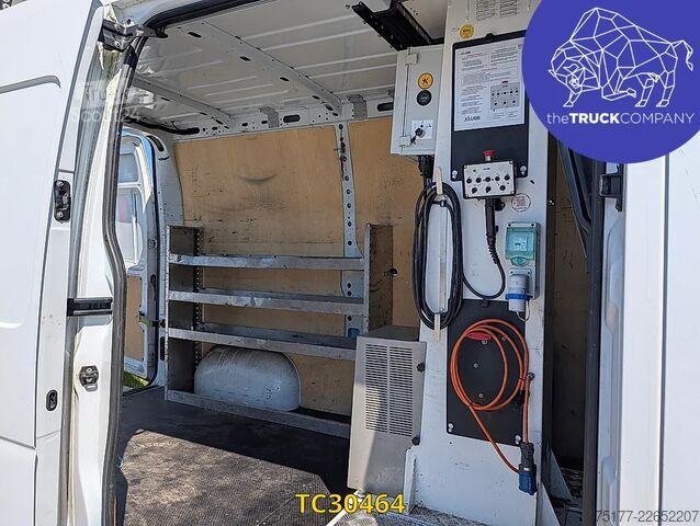 Zvedací plošina Renault Master 145.35 nacelle klubb