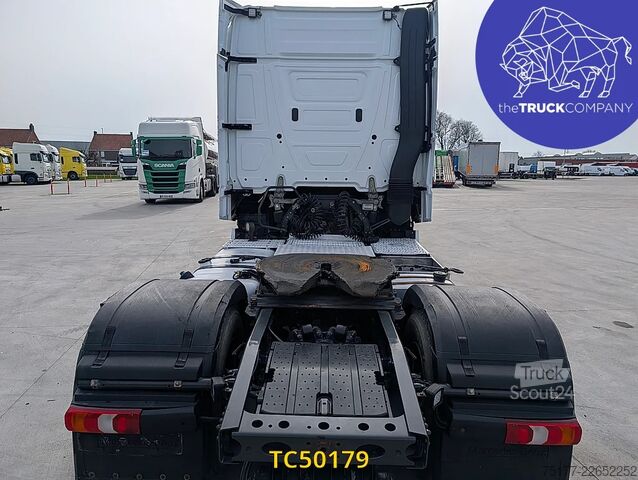 Standaard-SZM Mercedes-Benz Actros 1963