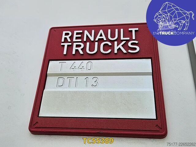 Autocisternă Renault T 440
